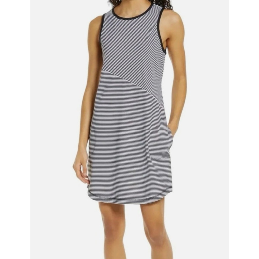 Tommy Bahama IslandZone Aubrey Striped Sleeveless Shift UPF Dress Womens Medium